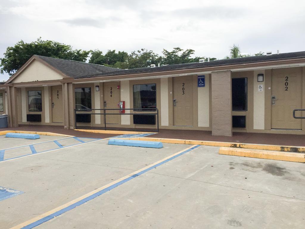 Motel 6-Fort Myers, Fl North Fort Myers Exterior foto